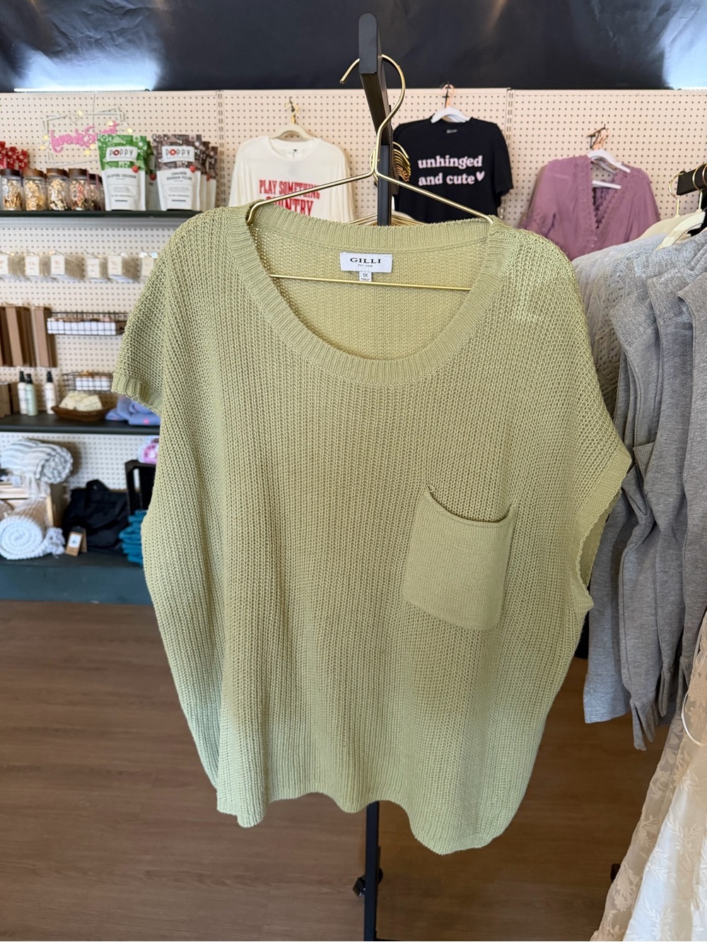 Gilli Light Green Knit Short Sleeve Sweater with Pocket (BOX 6)